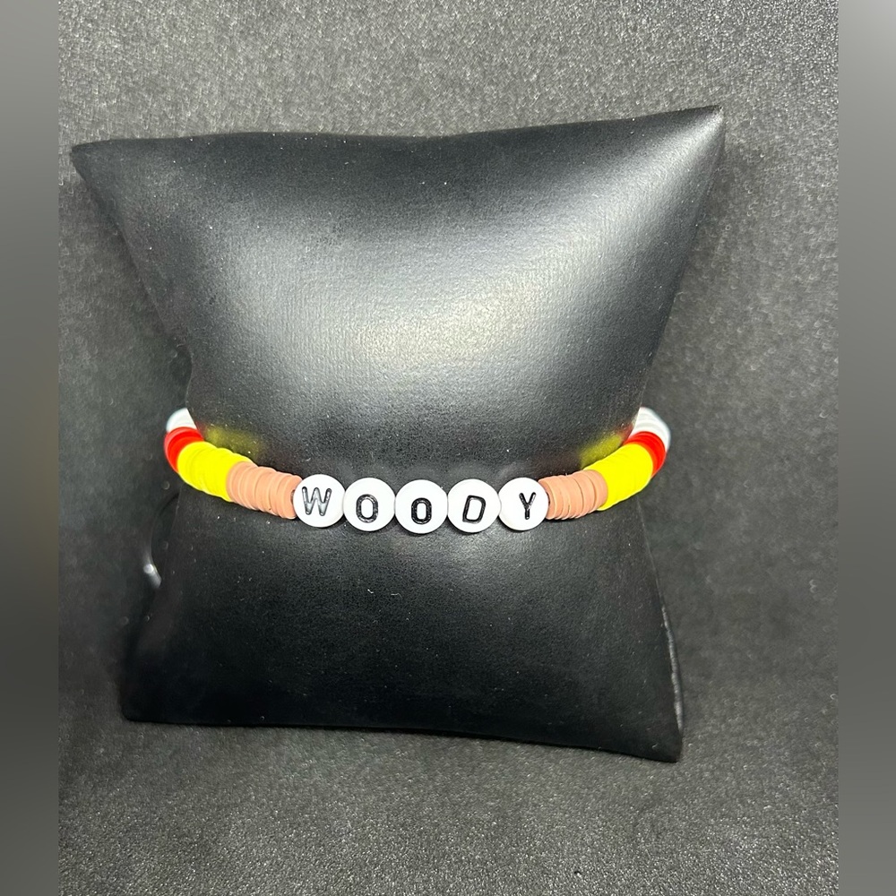 Woody (Toy Story) Heishi Bracelet
